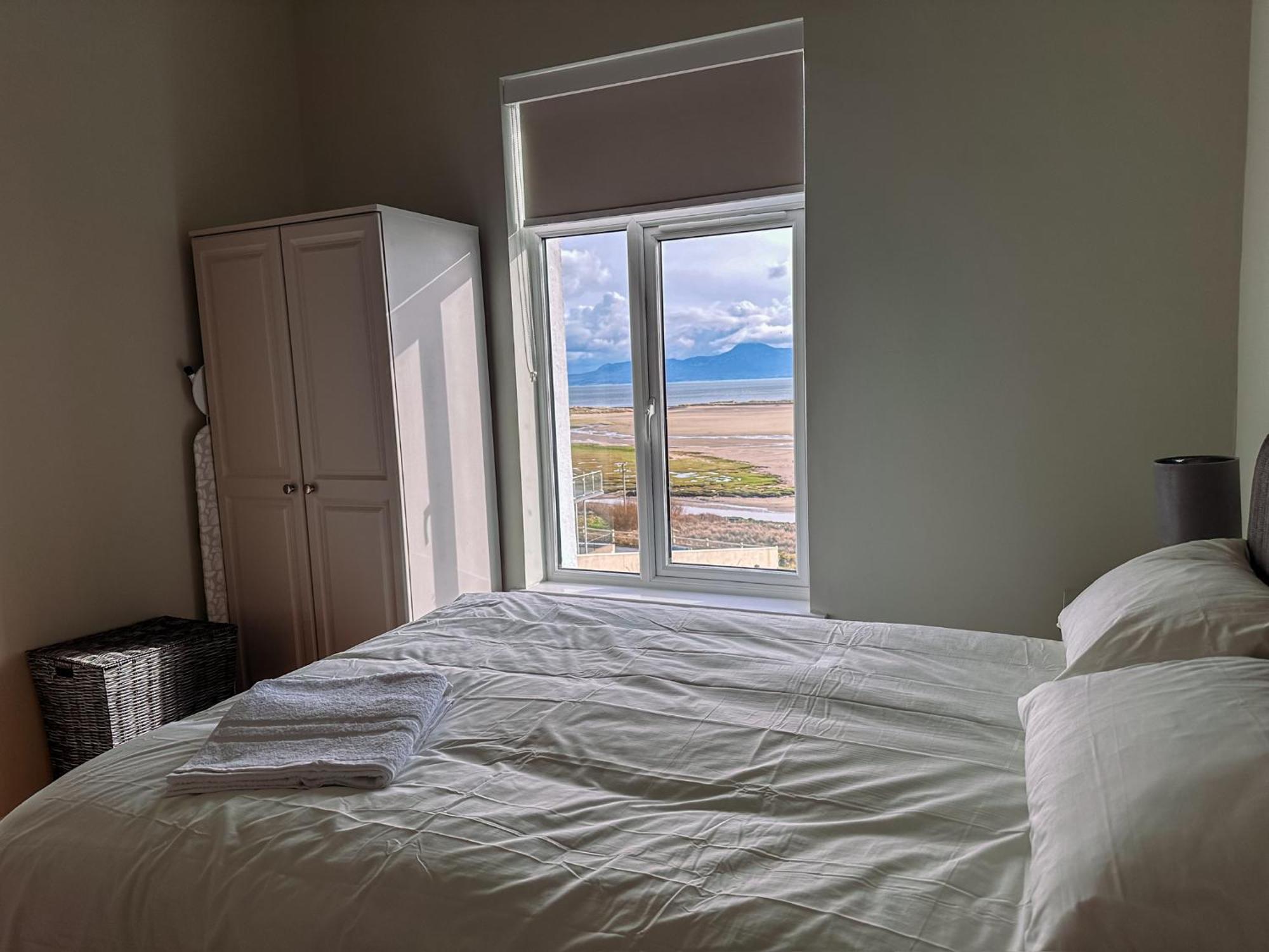 Avondale House Mulranny Bed & Breakfast エクステリア 写真